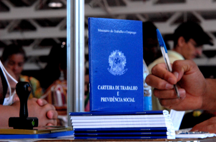carteira-de-trabalho1.jpg