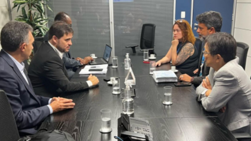Em reunião com vice-presidentes, representantes dos empregados cobram combate ao assédio no banco e melhorias no Saúde Caixa
